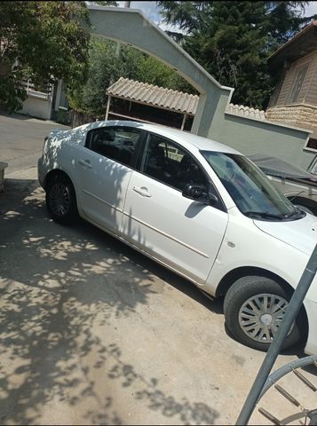 מאזדה 3