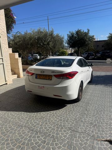 יונדאי I35