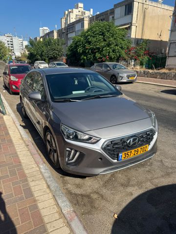 מודעת רכב יונדאי איוניק
