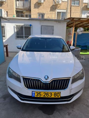 מודעת רכב סקודה סופרב