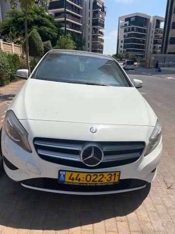 מודעת רכב מרצדס-בנץ A-class