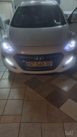 יונדאי i30