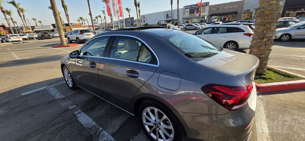 A-class Progressive A 180 אוט׳ 4 דל 1.3 (136 כ״ס)