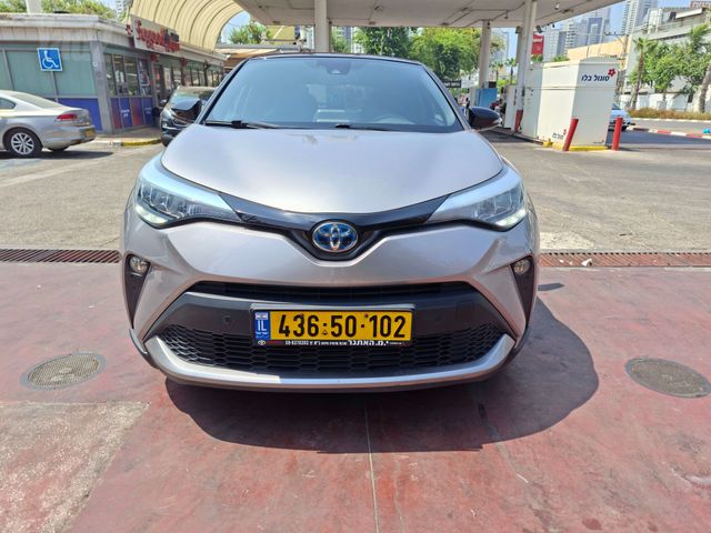 טויוטה C-HR