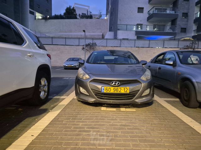 מודעת רכב יונדאי i30
