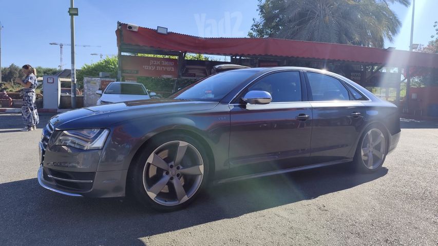 אאודי S8