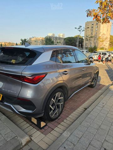מודעת רכב בי.ווי.די אטו 3