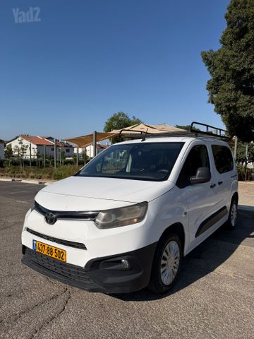 טויוטה פרואייס סיטי