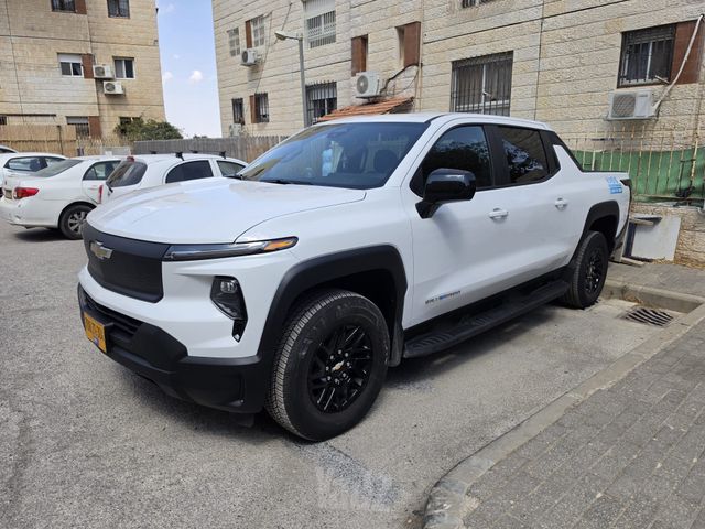 שברולט סילברדו EV