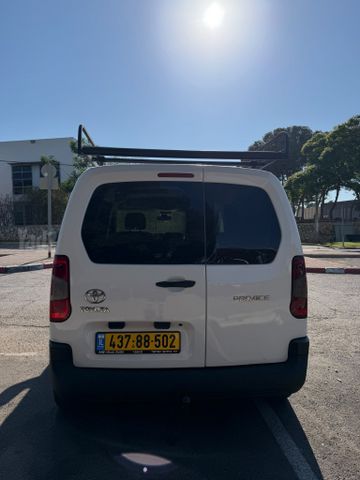 טויוטה פרואייס סיטי