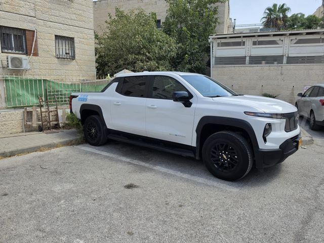 שברולט סילברדו EV
