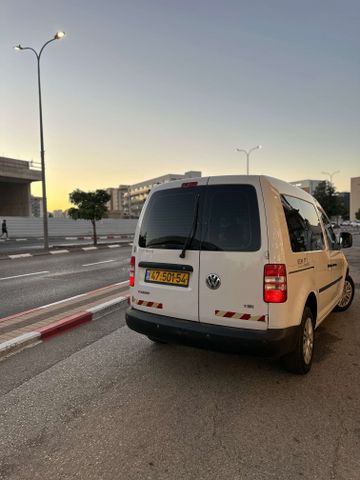 פולקסווגן קאדי
