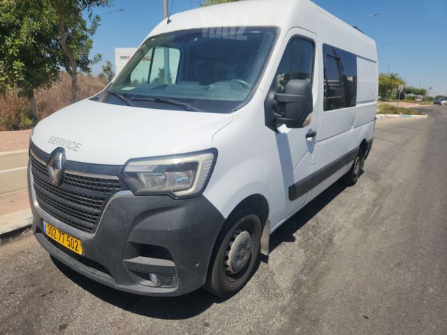 רנו מאסטר