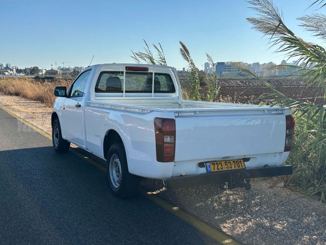 מודעת רכב איסוזו די-מקס 1