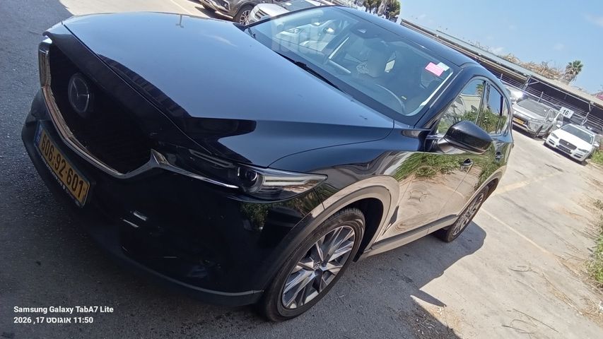 מודעת רכב מאזדה CX-5