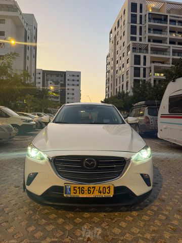 מודעת רכב מאזדה CX-3