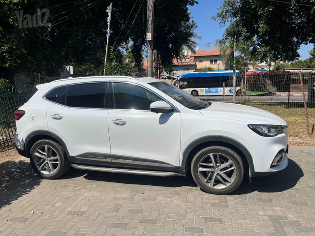 אם ג'י EHS PHEV