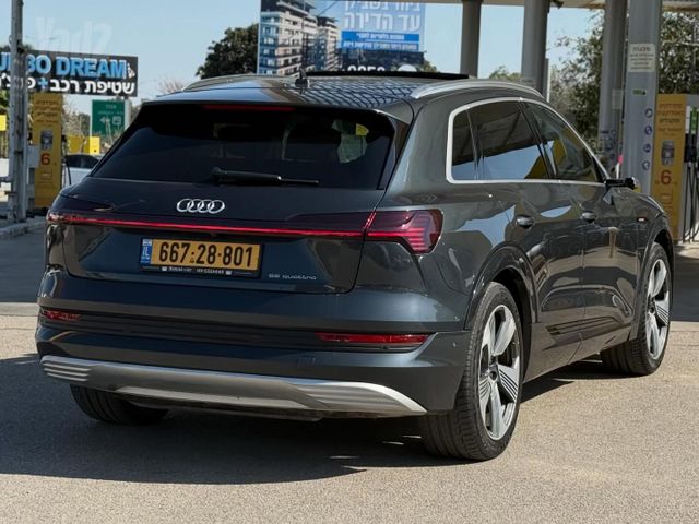 אאודי E-tron