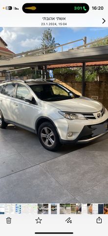 טויוטה RAV4