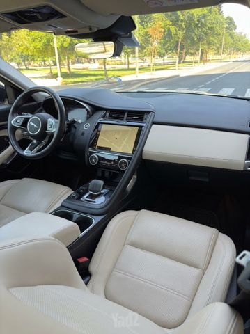 יגואר E-Pace