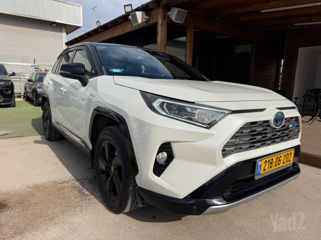 טויוטה RAV4