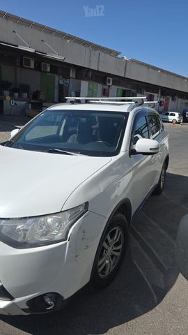מודעת רכב מיצובישי אאוטלנדר