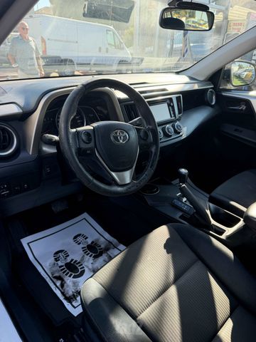 טויוטה RAV4