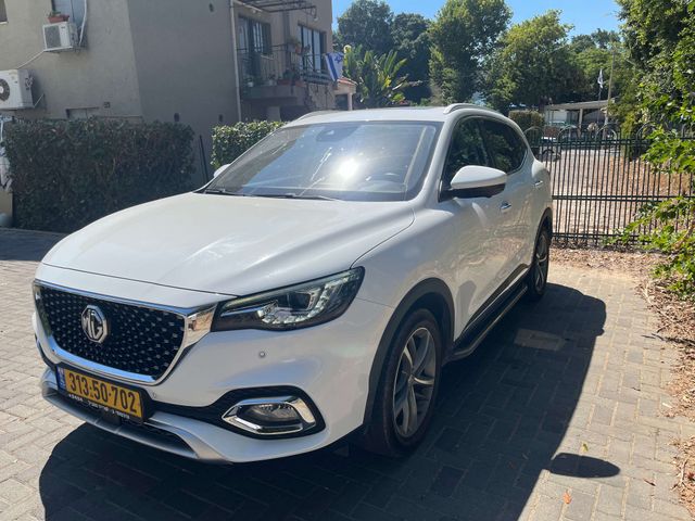 אם ג'י EHS PHEV