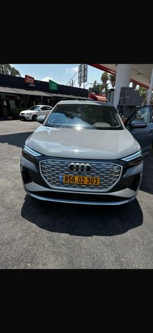 אאודי Q4 e-tron