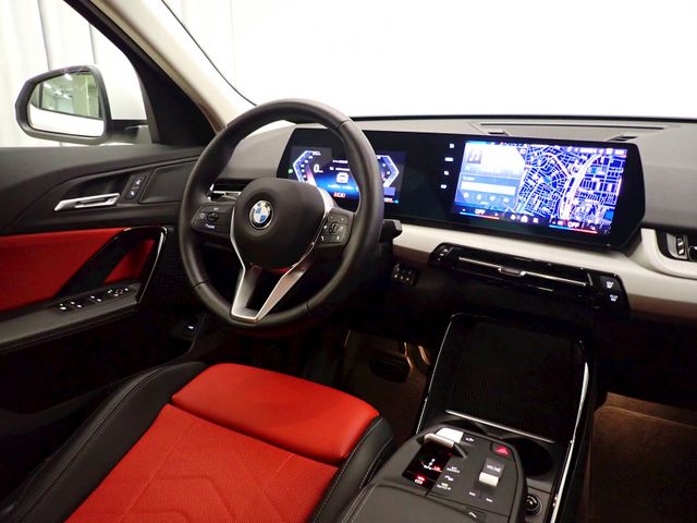ב מ וו X2