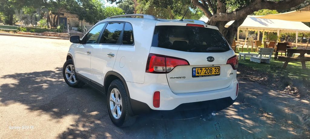 קיה סורנטו