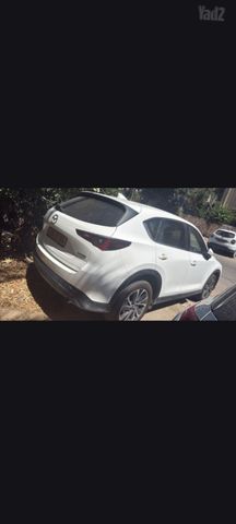 מודעת רכב מאזדה CX-5