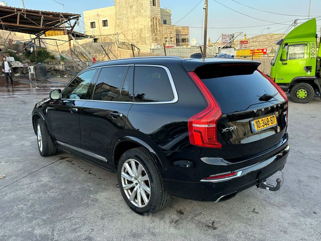 וולוו XC90
