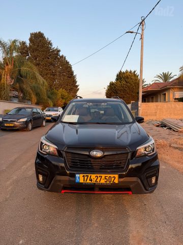 סובארו פורסטר