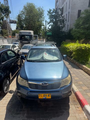 סובארו פורסטר