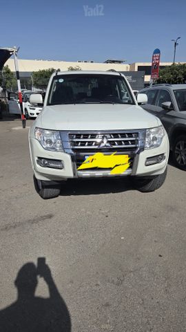 מיצובישי פג'רו