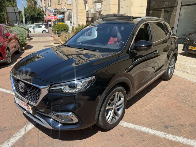 מודעת רכב אם ג'י EHS PHEV