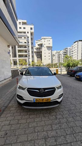מודעת רכב אופל גרנדלנד