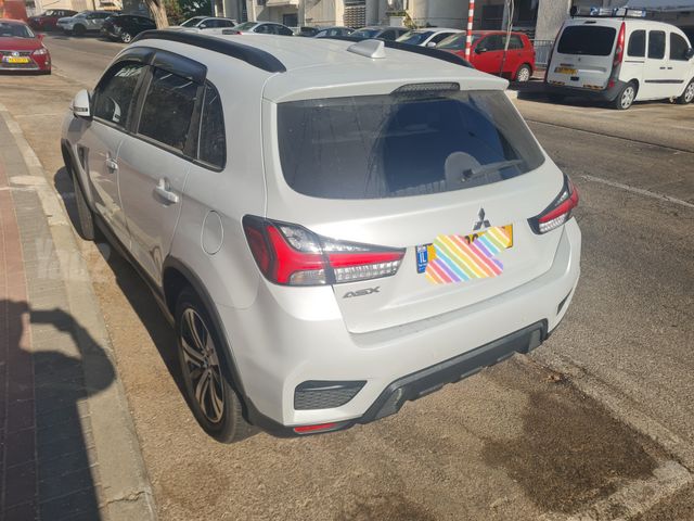 מיצובישי ASX
