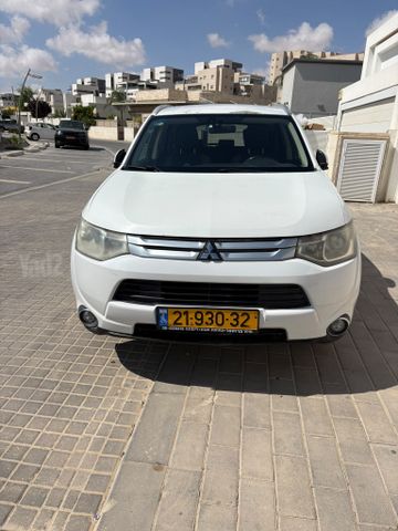 מודעת רכב מיצובישי אאוטלנדר