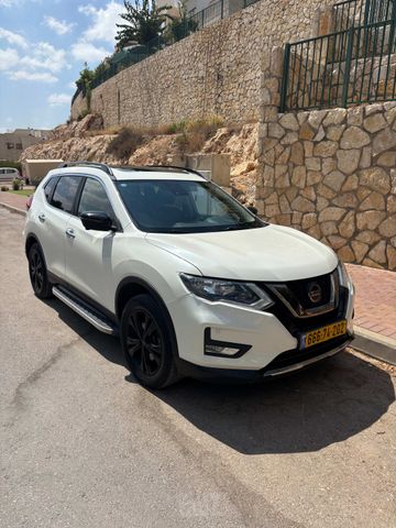 ניסאן אקס טרייל
