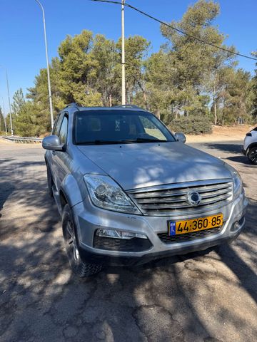 מודעת רכב סאנגיונג רקסטון
