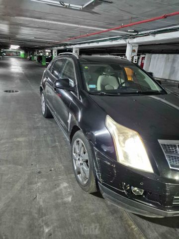 קאדילק SRX