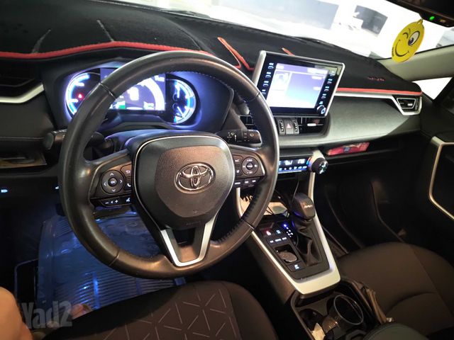 טויוטה RAV4