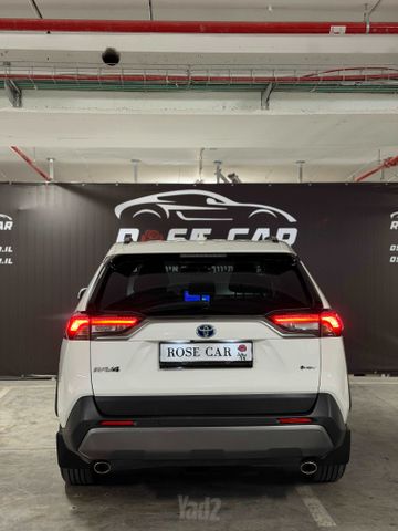 טויוטה RAV4