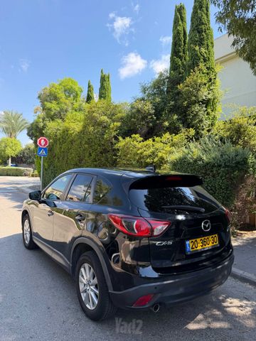 מודעת רכב מאזדה CX-5