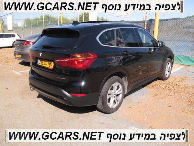 ב מ וו X1