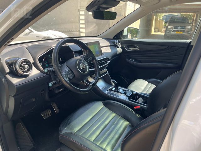 אם ג'י EHS PHEV