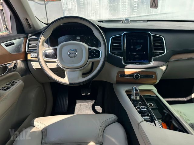 וולוו XC90