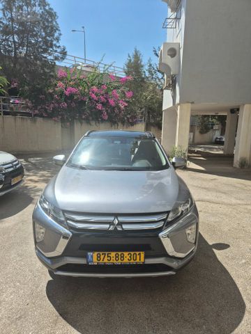 מיצובישי אקליפס קרוס